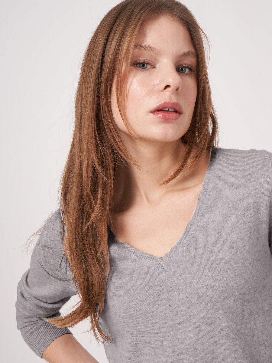 Repeat Cashmere V-Neck Sweater