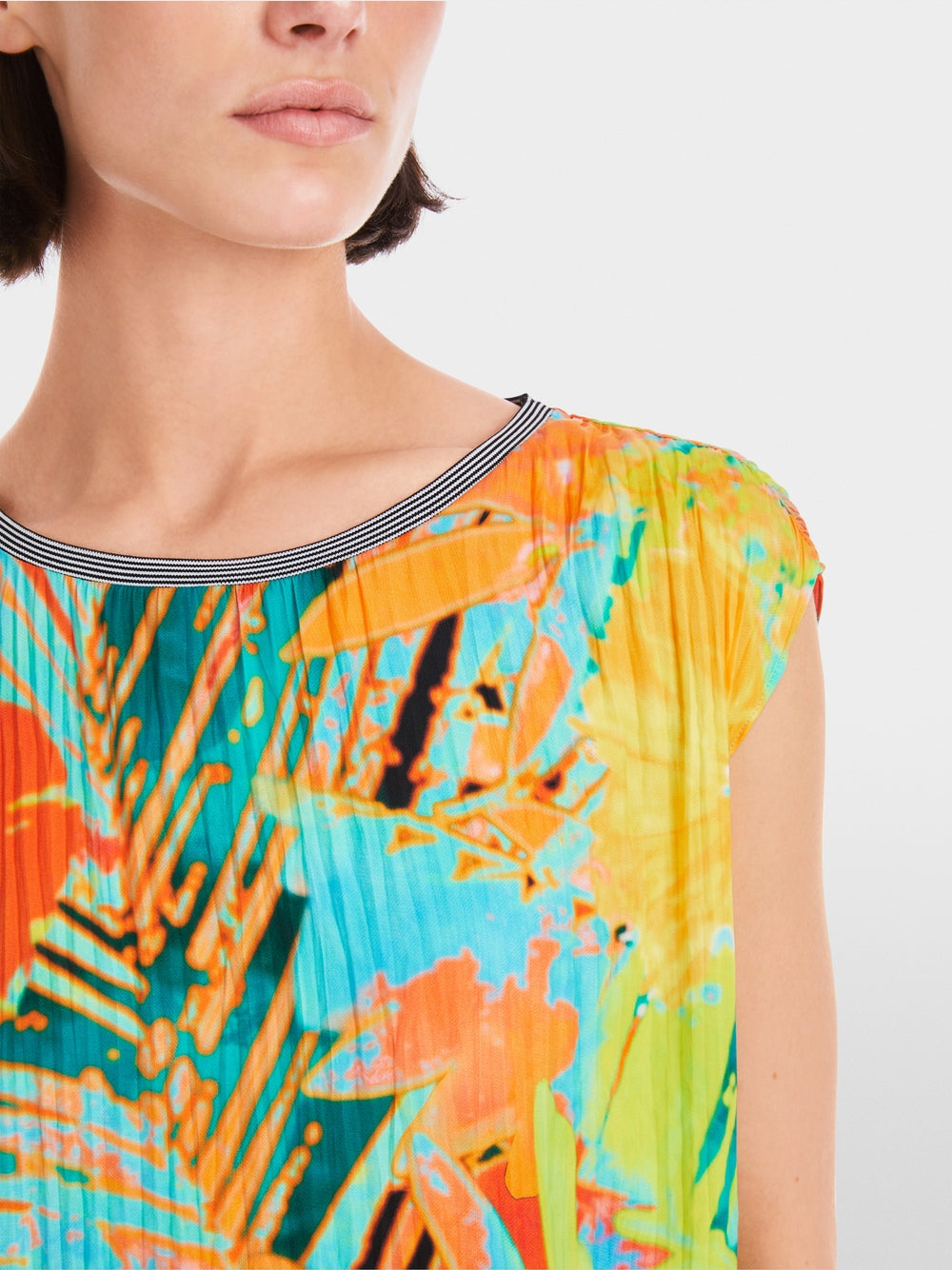 Marc Cain Sports Pleated Hawaiian Top