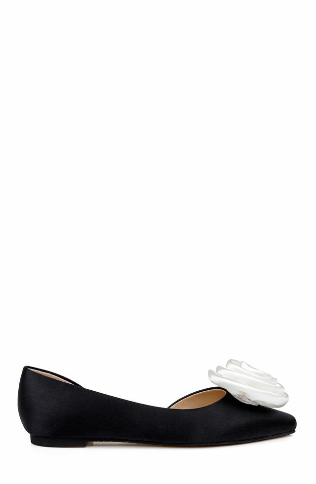 Badgley Mischka Jana Flat