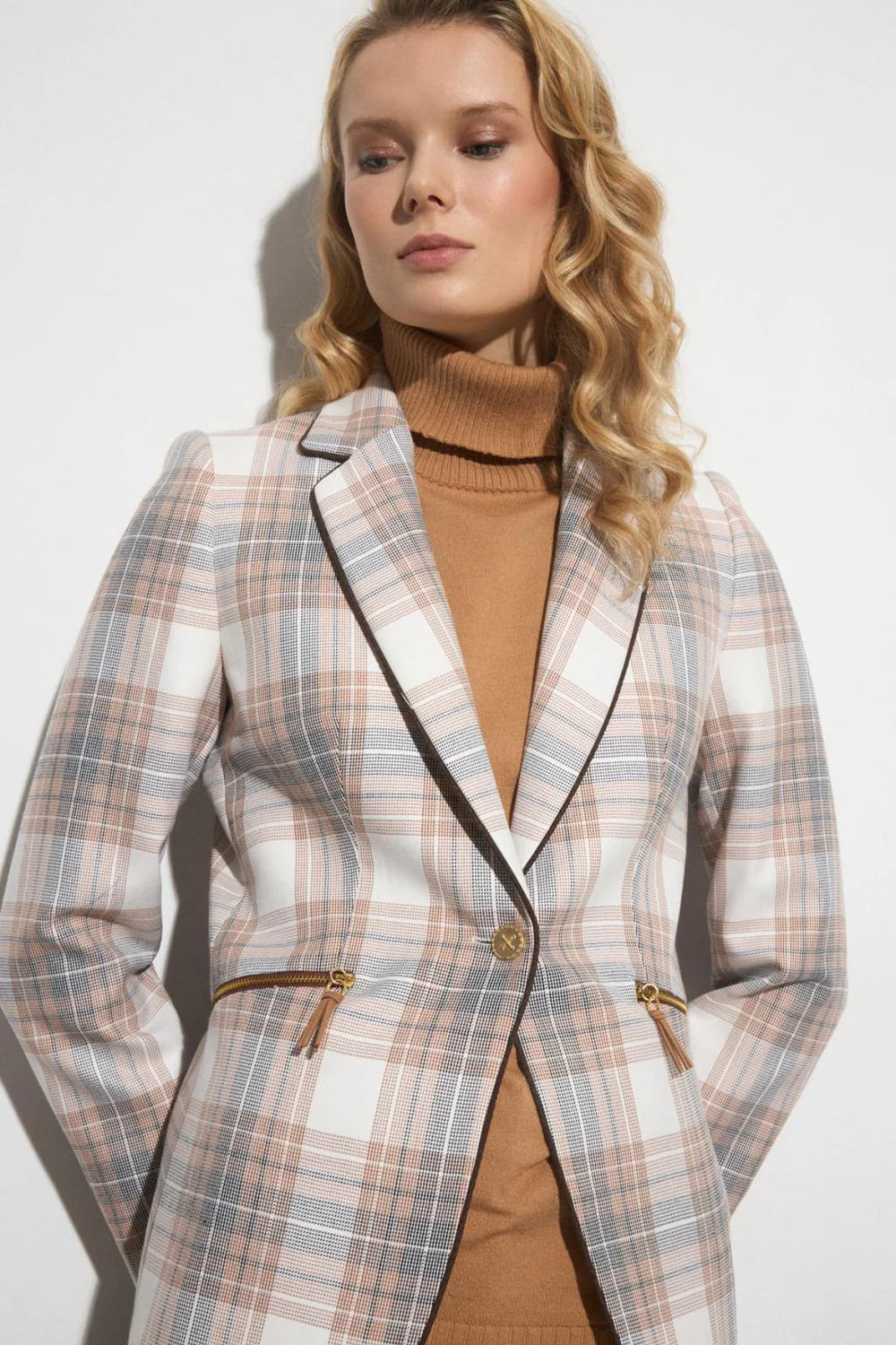 Tinta Lacipo Blazer
