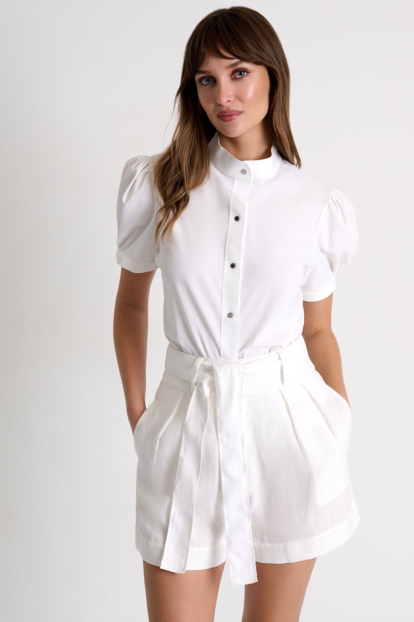Shan Linen Shorts with Belt
