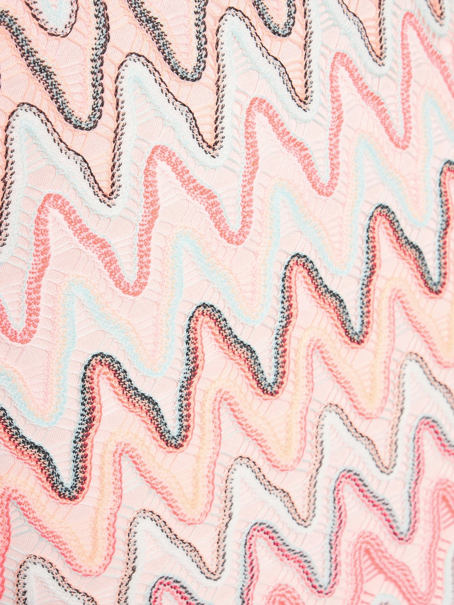 Marc Aurel Short Dress in Zig Zag Lace