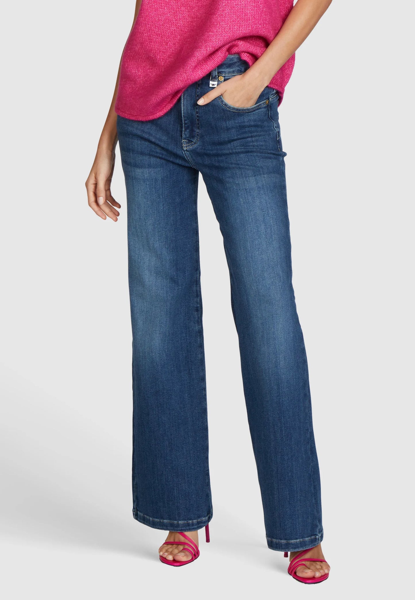 Marc Aurel Flared Distressed Jean