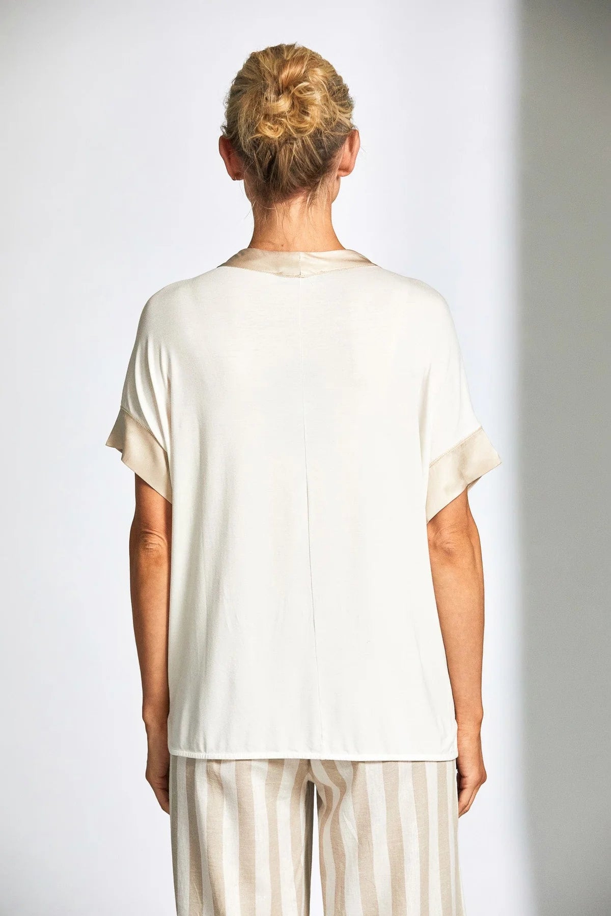 Peruzzi Satin Front Top