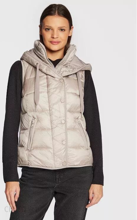 Marc Aurel Vest