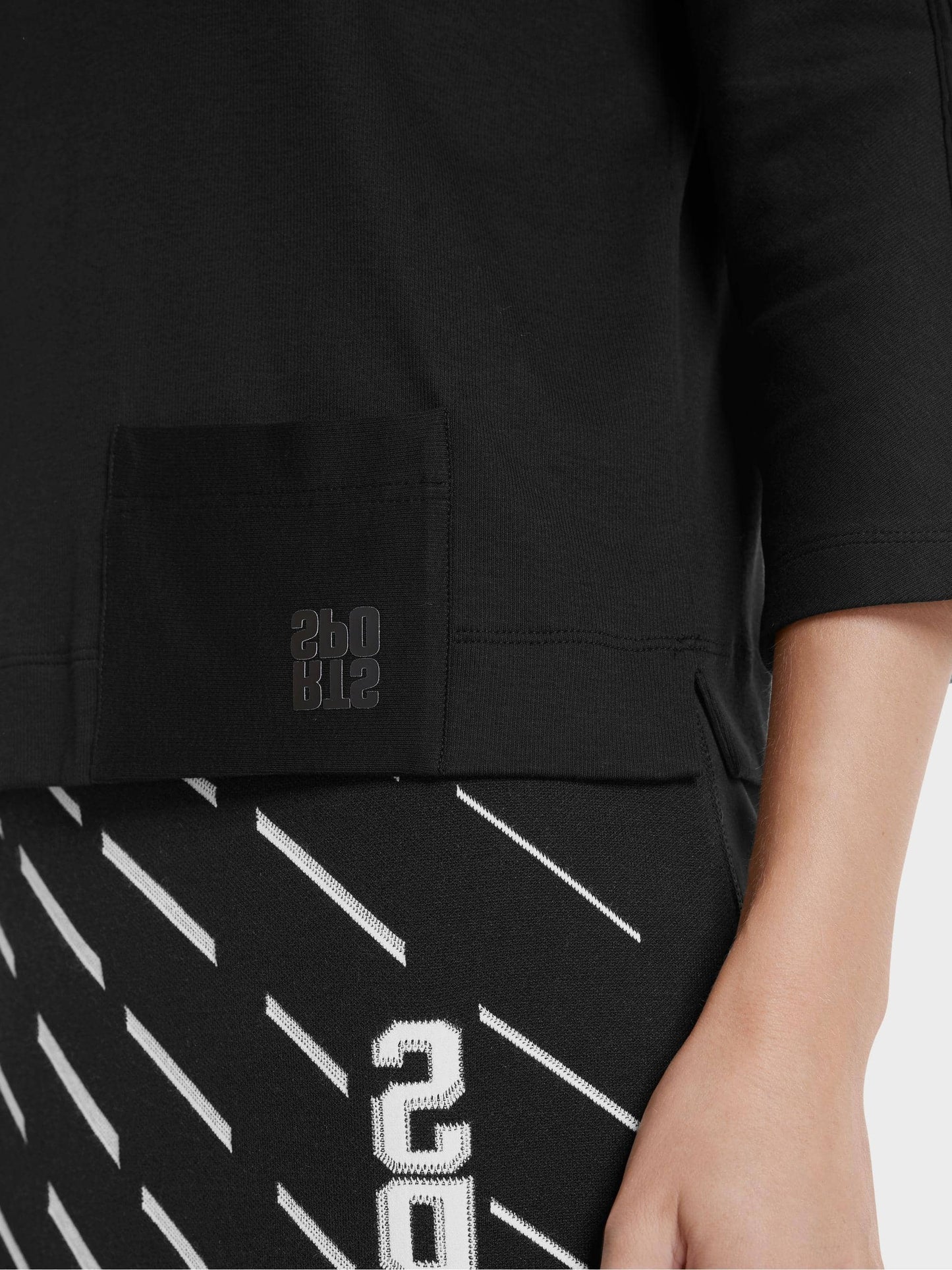 Top With Boat Neckline