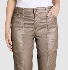 MAC Iowa Coated Jean