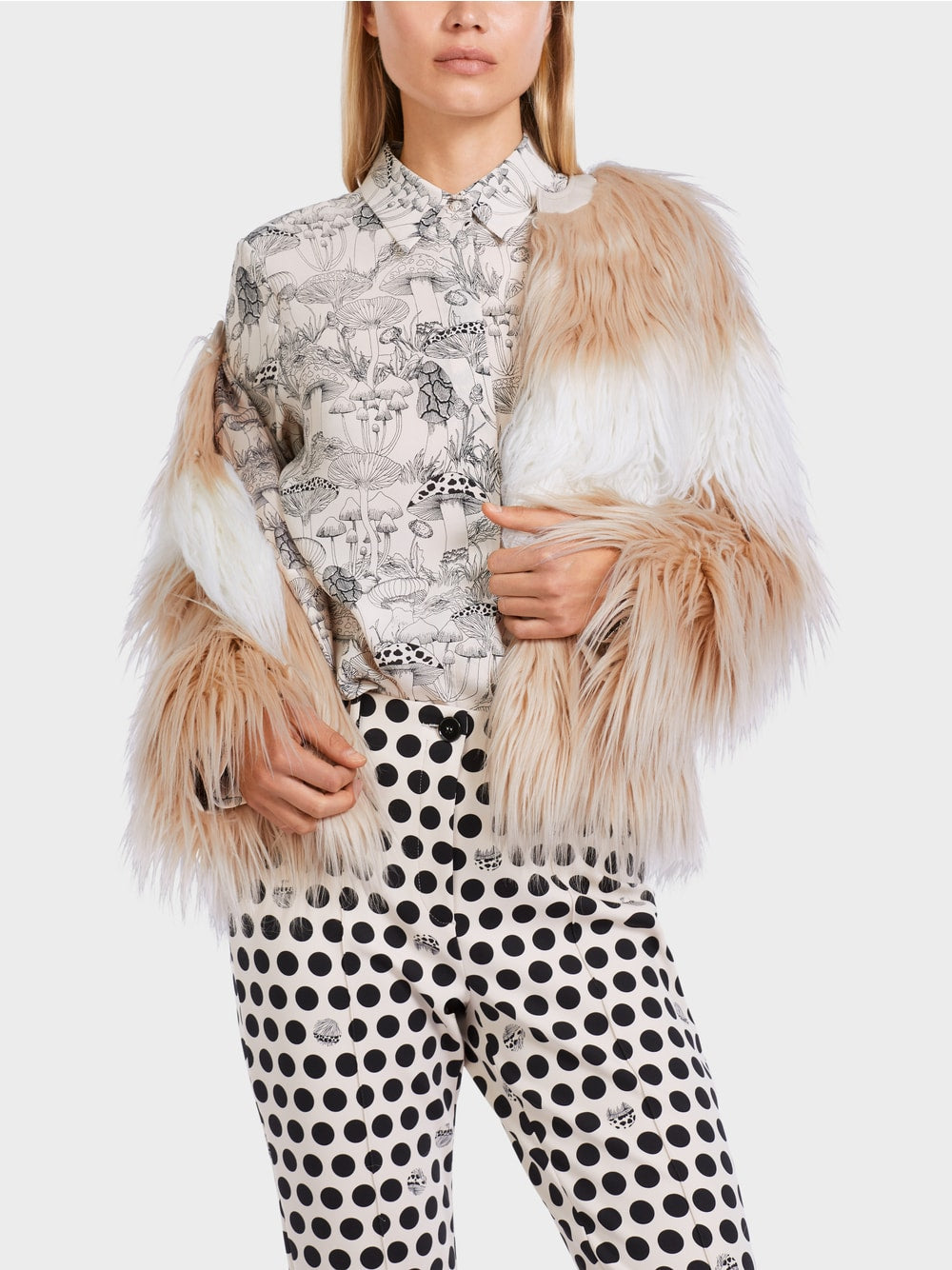 Marc Cain Jacket with Fun Fur