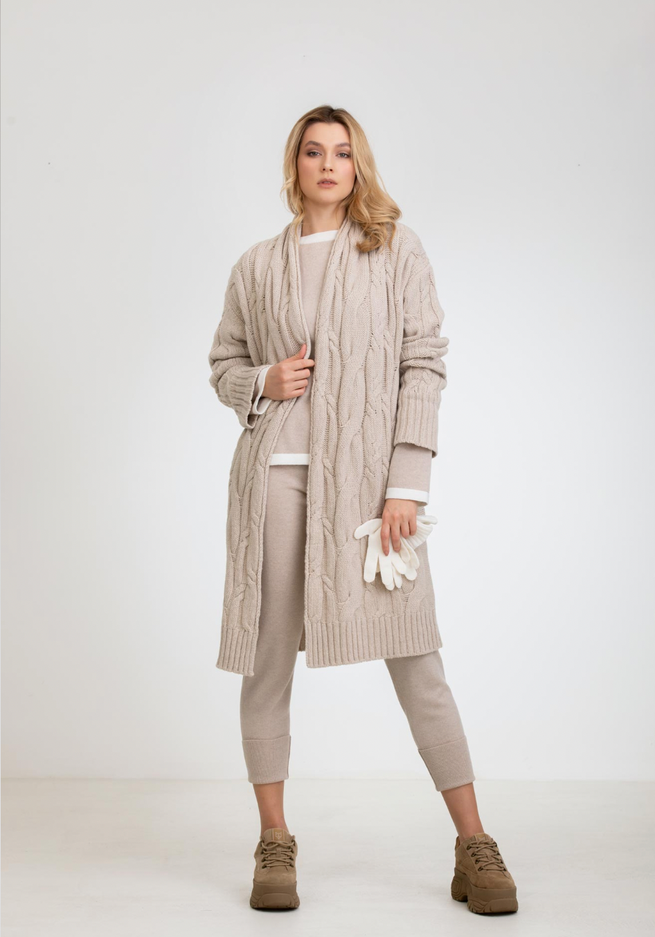 Anne Claire Long Cardigan