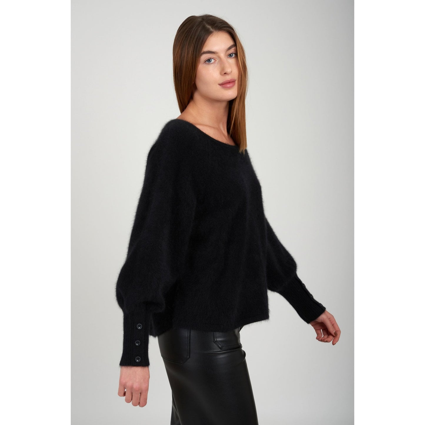 Estheme Cashmere Lux Black Sweater